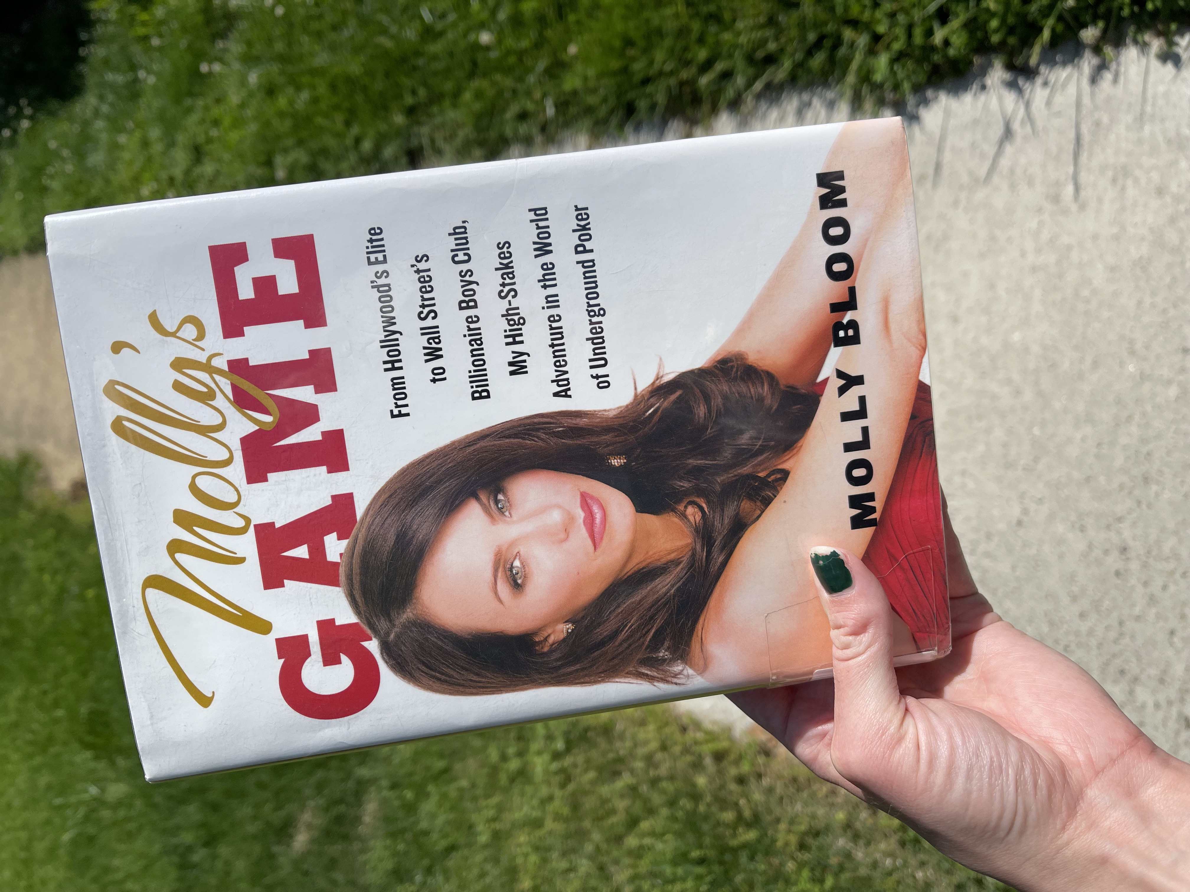 Molly's Game: The True Story of the 26-Year-Old Woman Behind the Most  Exclusive, High-Stakes Underground Poker Game in the World: Bloom, Molly:  9780062213082: : Books